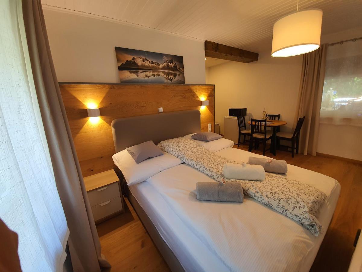Tiny Kozma Apartment Bodensdorf Dış mekan fotoğraf