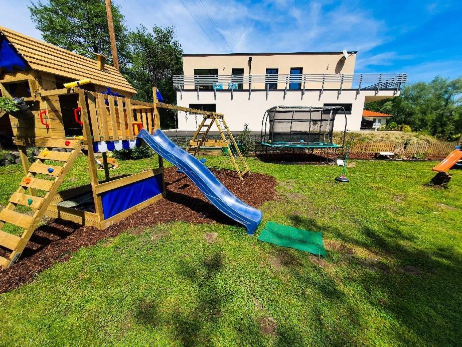Tiny Kozma Apartment Bodensdorf Dış mekan fotoğraf